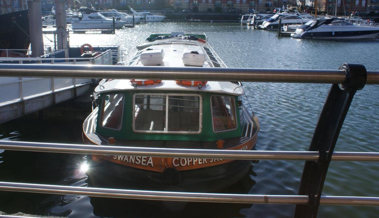 Coastal City Rooms - Waterfront Swansea Extérieur photo
